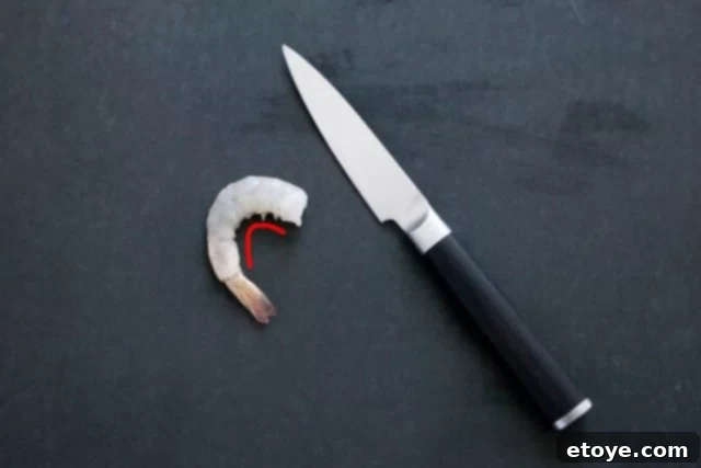 knife and shrimp 