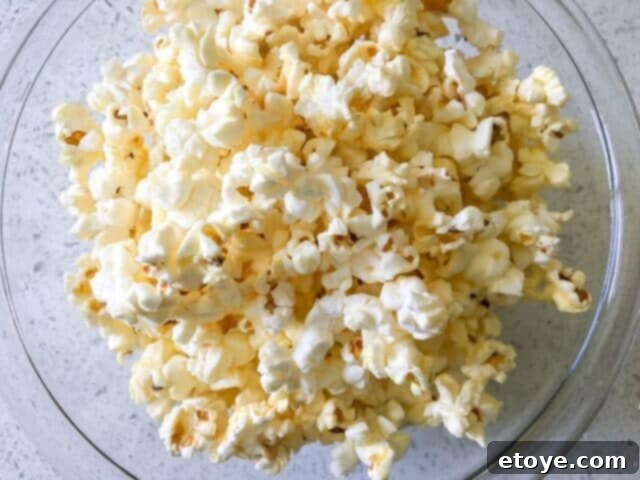 Perfectly popped popcorn from the Sharp Orville Redenbacher Microwave