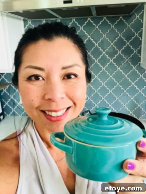 Le Creuset Signature Petite Cocotte 2 Close-up of a Le Creuset Signature Petite Cocotte