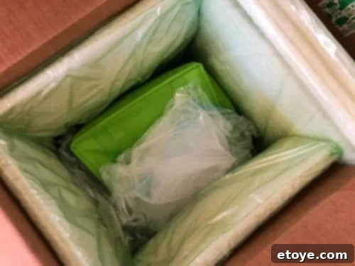 Grass Roots Cooperative Sustainable Meat Box Packaging Grass Roots Cooperative Review - Eco-friendly Packaging