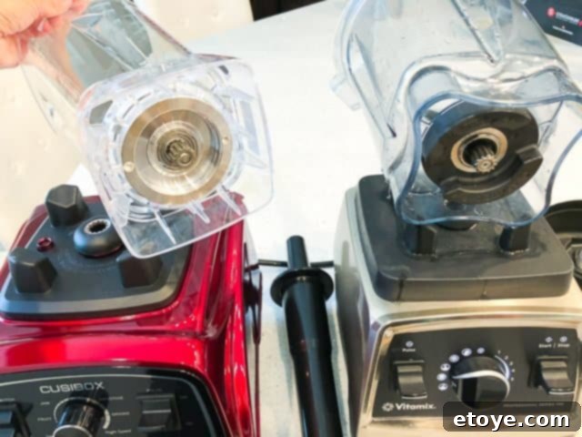 Cusibox 68oz Professional Blender Review & Giveaway 5 Close-up view of the Cusibox Blender base and drive coupling