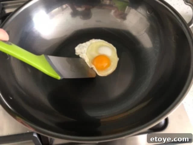 Hestan NanoBond Wok Review and Giveaway 2 Hestan NanoBond Wok Non-Stick Performance: Egg Glides Freely