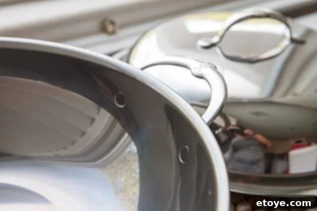 Hestan NanoBond Wok Flush Rivets: The Secret to Easy Cleaning Hestan NanoBond Wok Flush Rivets: The Secret to Easy Cleaning