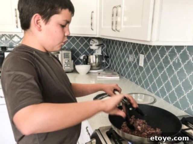 Scanpan CS+ Wok Review: Post-cooking, showcasing nonstick attributes