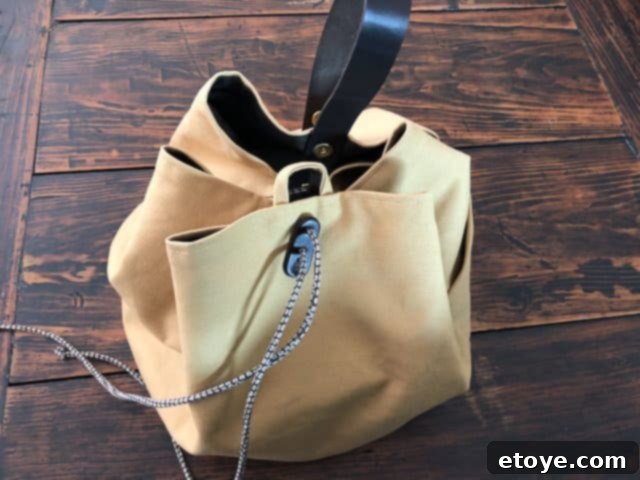Thread and Whisk Bloom Culinary Totes Review and Giveaway 2 Wide opening of Thread & Whisk Bloom Culinary Tote for easy loading