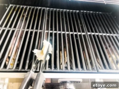 Cuisinart 3-in-1 Gas Grill with Premium Cast Iron Grates Cuisinart 3-in-1 Gas Grill with Premium Cast Iron Grates