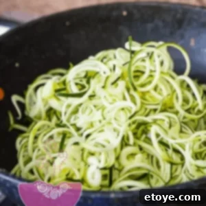 Zucchini noodles how to Recipe