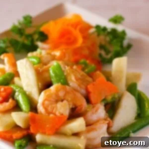 Sweet Pear and Zesty Shrimp Stir-Fry 2 Fresh Pear and Shrimp Stir Fry ready to serve