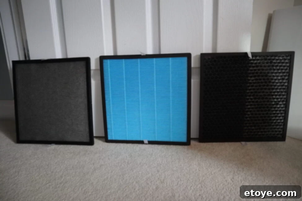 Okaysou AirMax10L Pro Smart Air Purifier Review and Win 2 Close-up of the Okaysou AirMax 10L Pro's control panel and air quality indicator