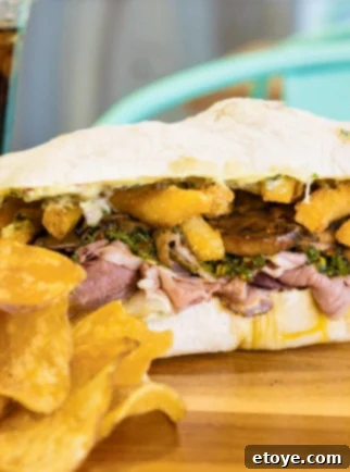 Las Vegas'ın Enfes Chimichurri Soslu Dana Sandviçi 2 Kyle’s Chimichurri Beef at Proper Sandwich Company